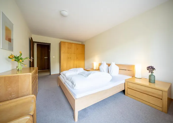 Pl 202 Lichtdurchflutete Mit Grossem Balkon Richtung Scuol Apartman *