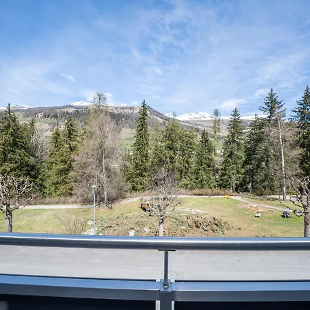 Pl 202 Lichtdurchflutete Mit Grossem Balkon Richtung Scuol * Vulpera